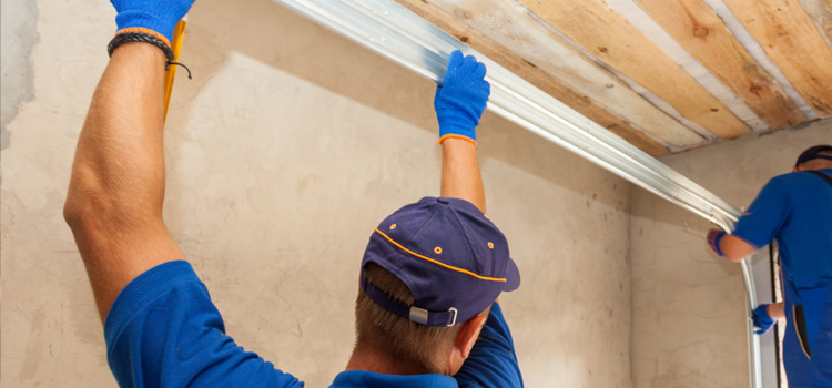 commercial overhead garage door repair in San Diego